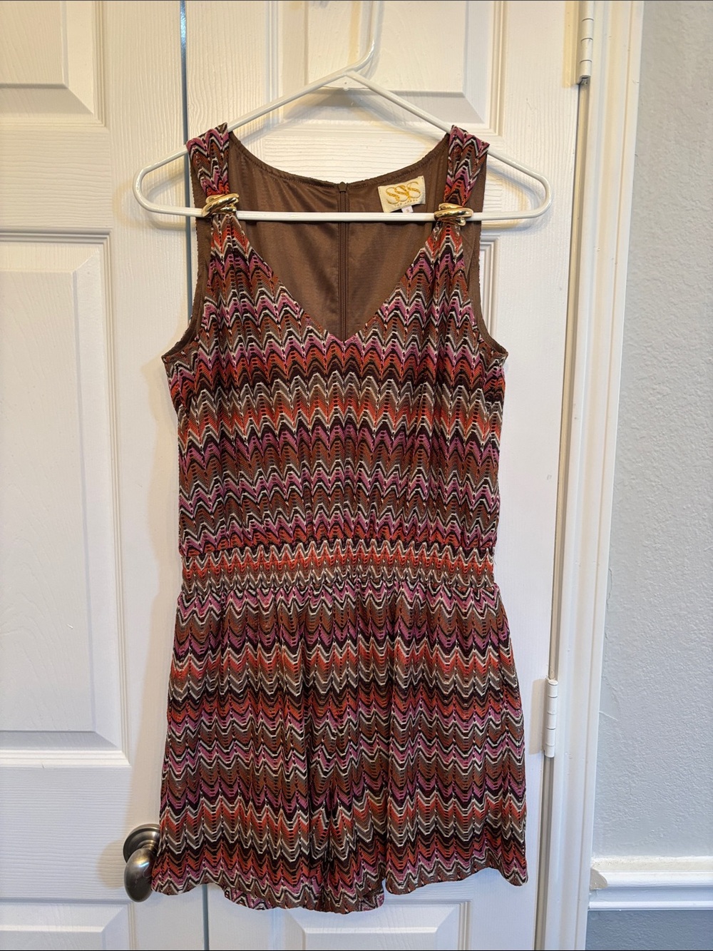 Sleeveless Zigzag Romper in Pink and Brown